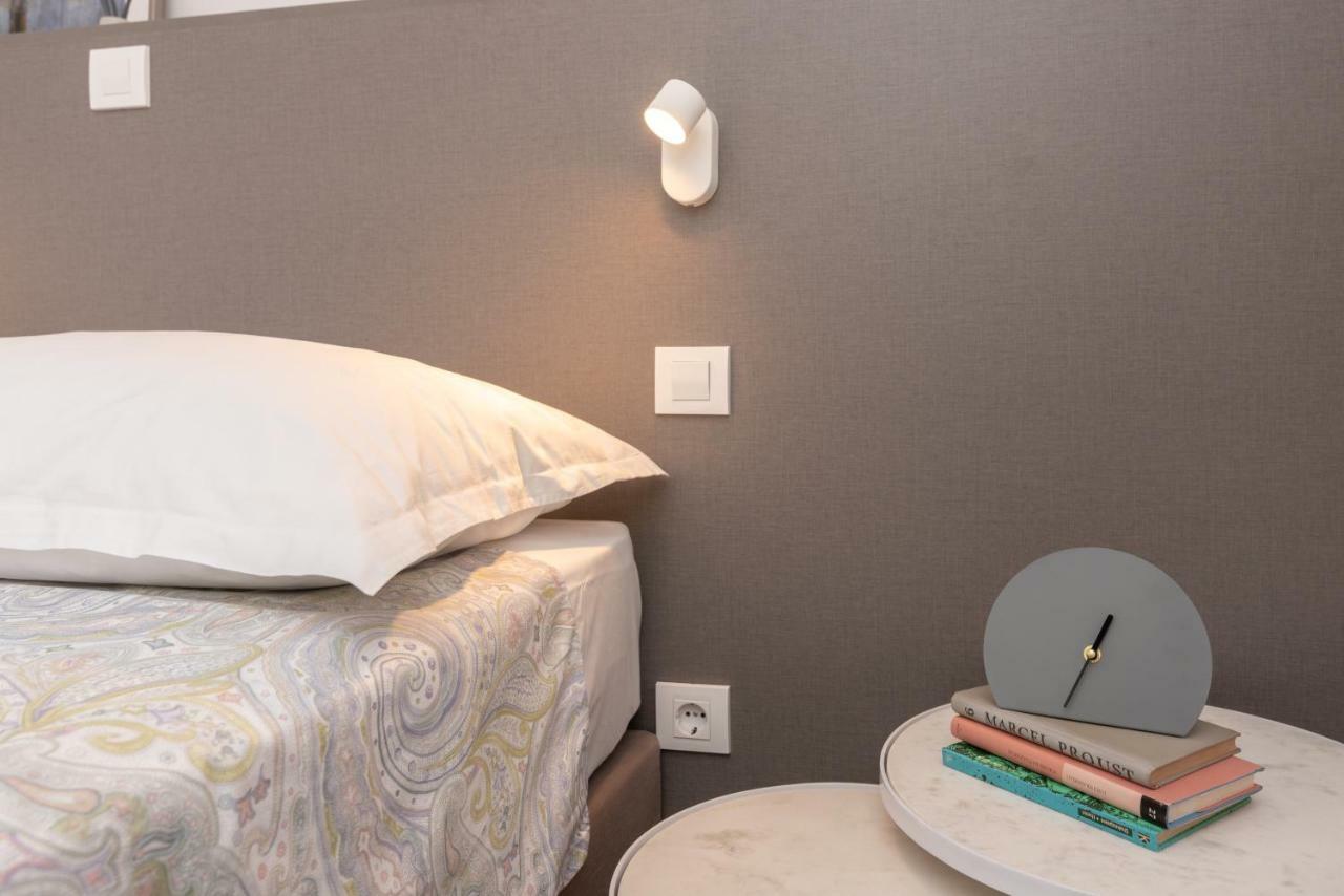 Apartments Flora โตรกีร์ ภายนอก รูปภาพ