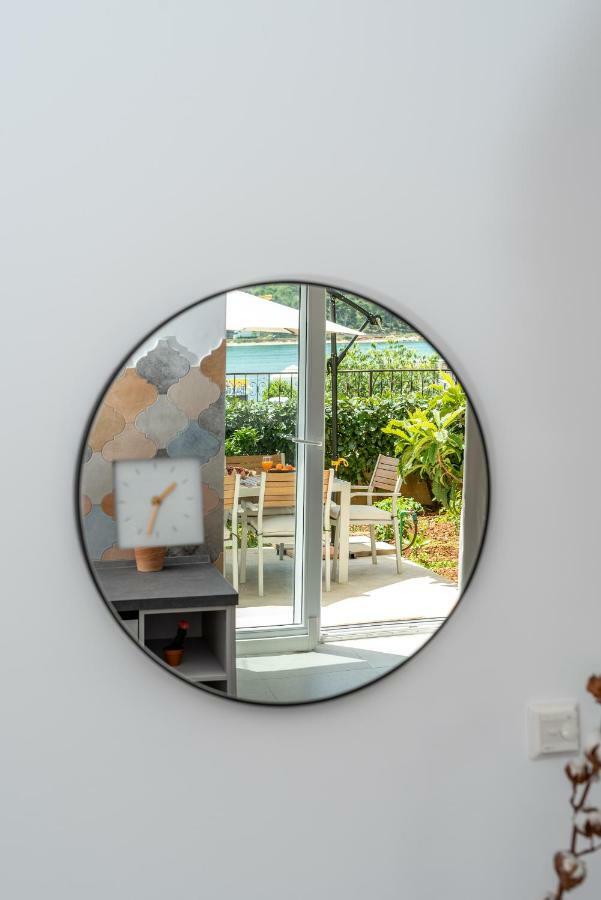Apartments Flora โตรกีร์ ภายนอก รูปภาพ